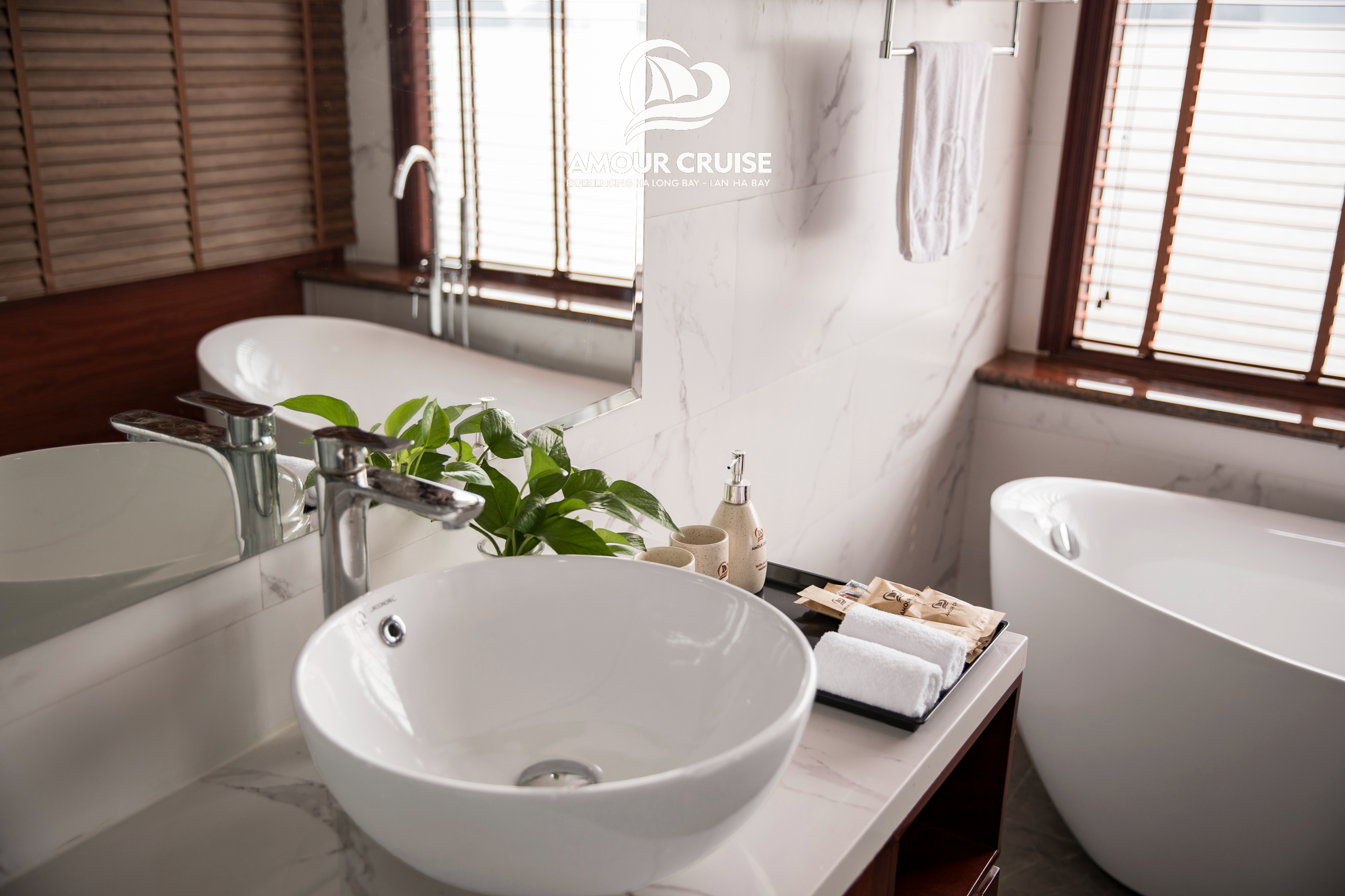 Junior / Senior Twin Suite Sea View — hình ảnh thực tế 10